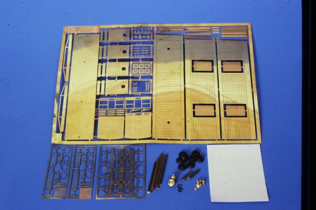 Der Bausatz des MD-111 von GI