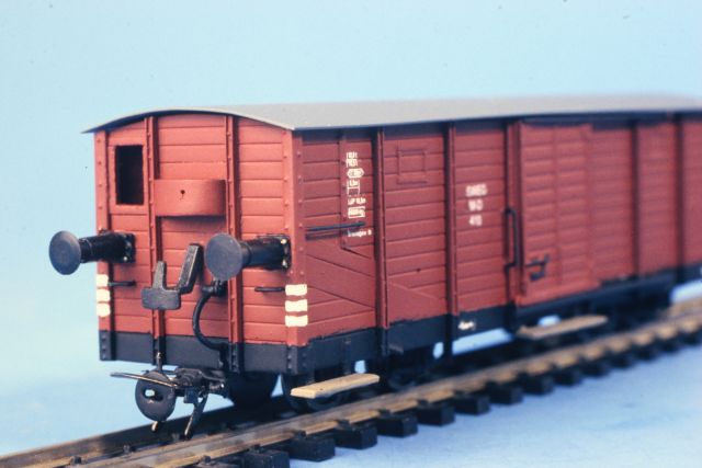 Der Stirnseite des MD-410