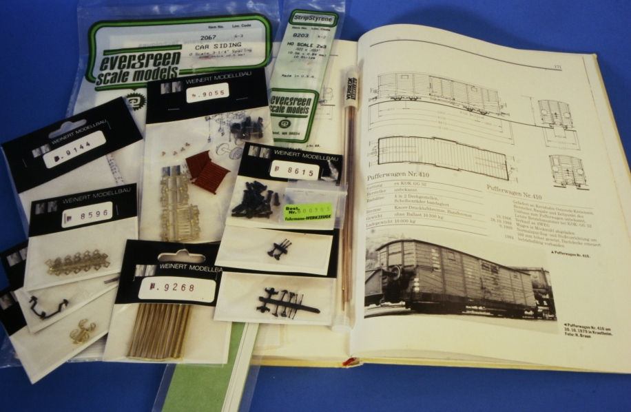 Einzelteile des MD-410