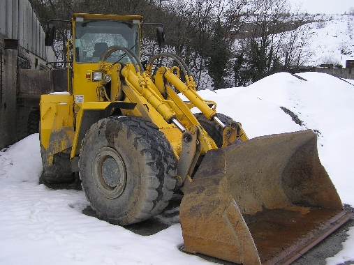 Radlader im Steinbruch Berlichingen