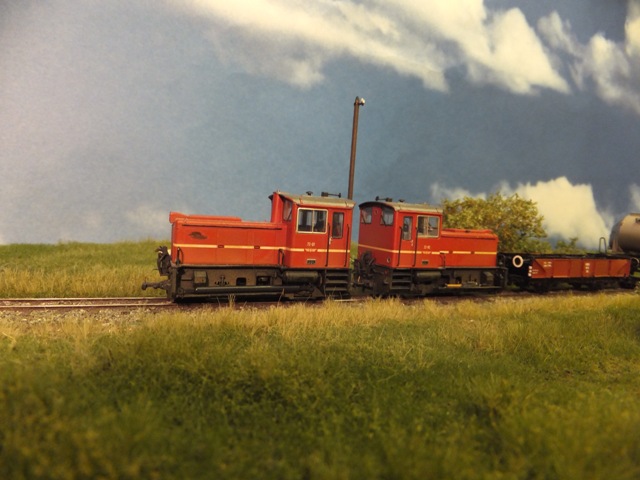 Die V22-01 & 02