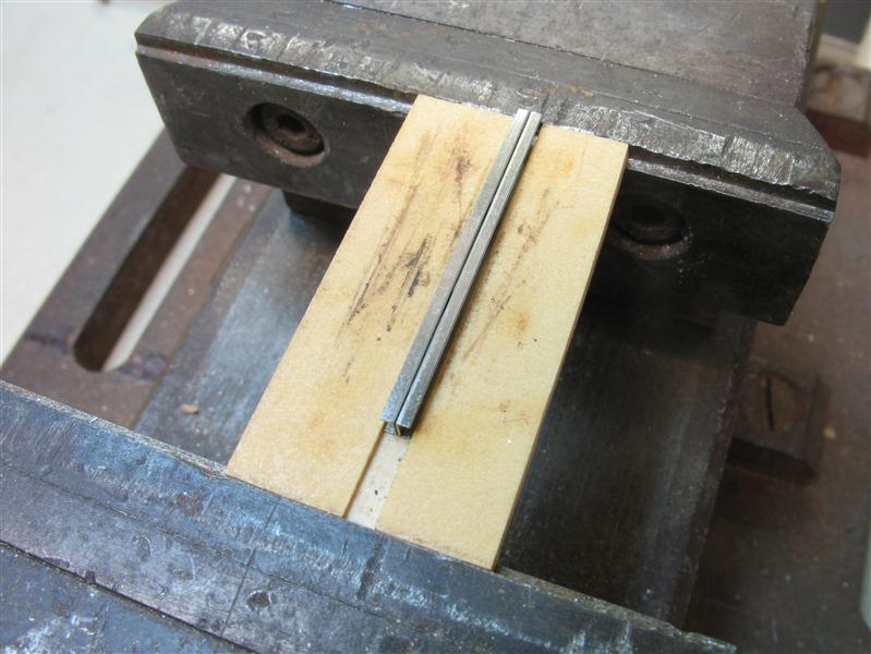 Bild 11: U-Profile zusammengesetzt zum Doppel-T in der Lehre