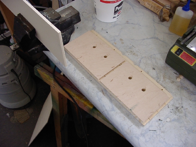 Stirnplatte und Mittelstrebe