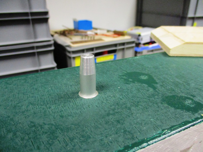 eingebaute Zenrierstifte