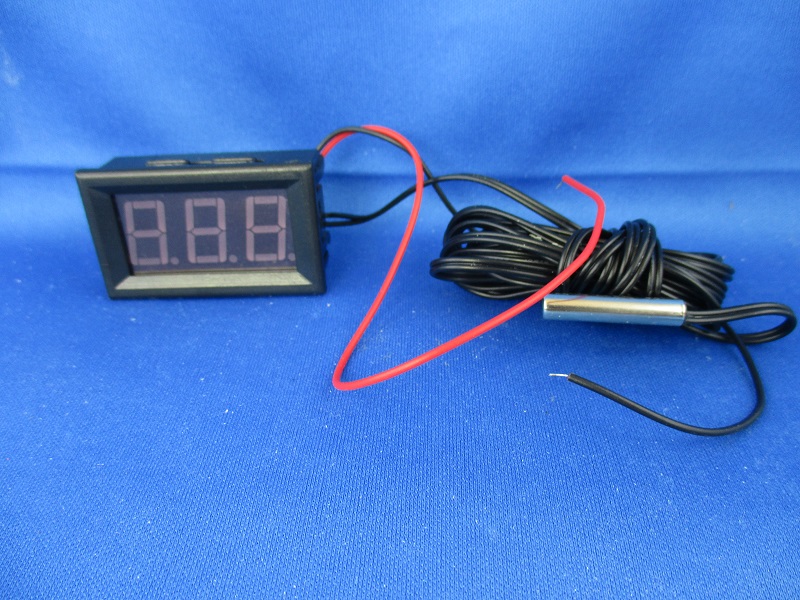 Temperatursensor mit externer Anzeige