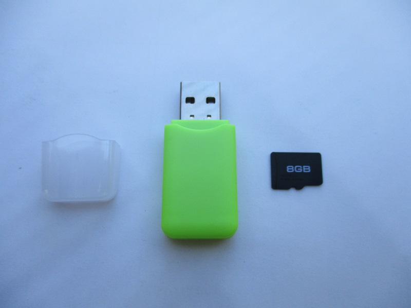 Software, Speicherkarte und USB Adapter