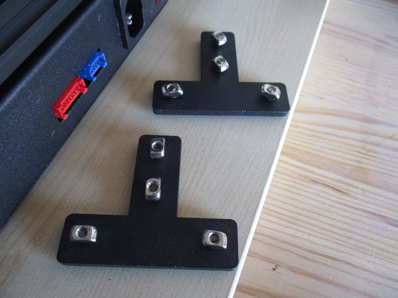 Knotenbleche ausrichten