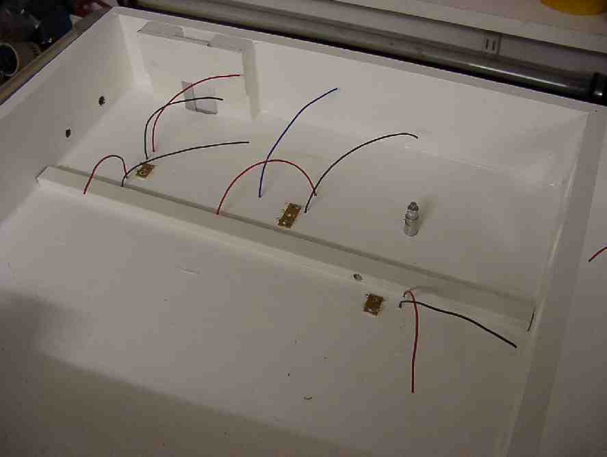 Einkleben der L�tleisten