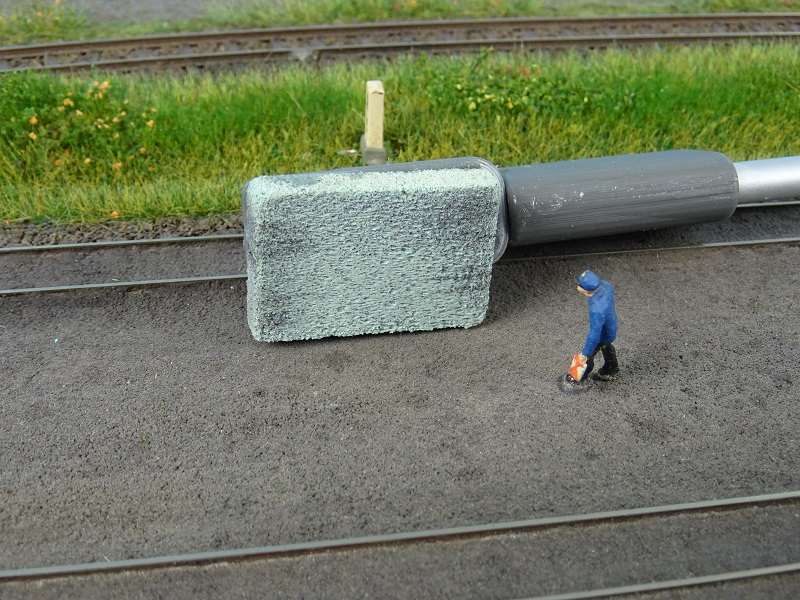 Gleisreiniger fertig