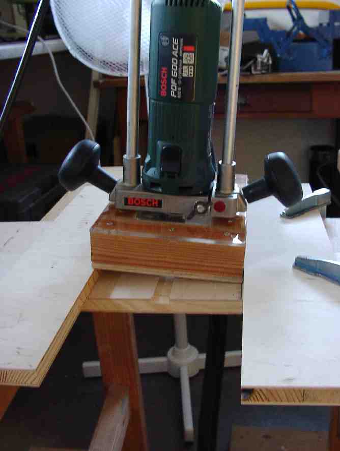 Die Nut f�r die Mittelstrebe ist schon Komplizierter