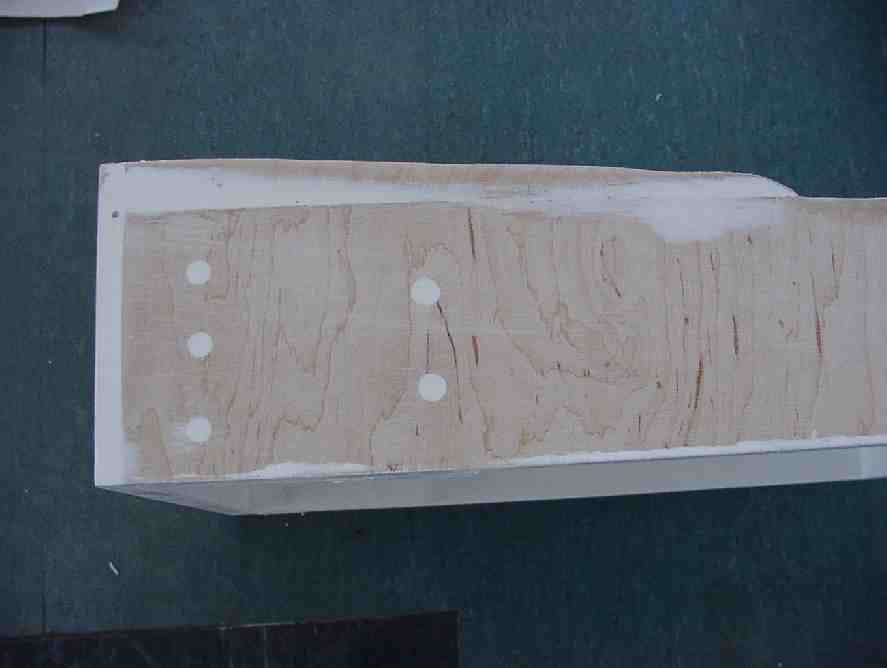 Das Modul au�en spachteln