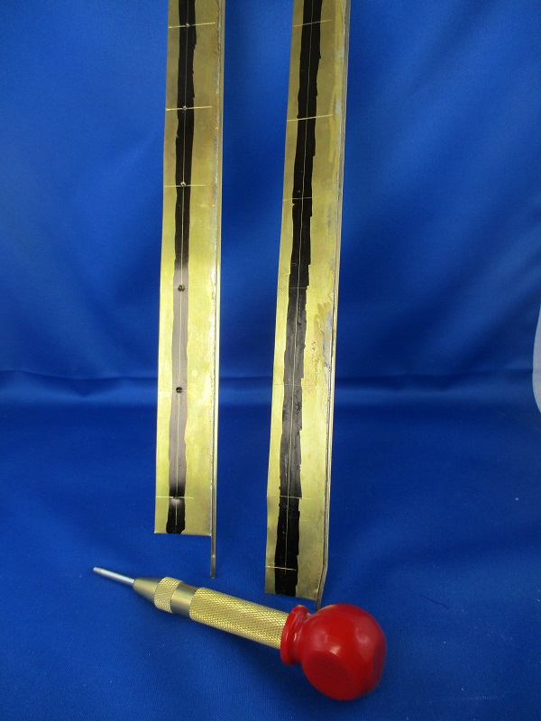 anreissen und körnen