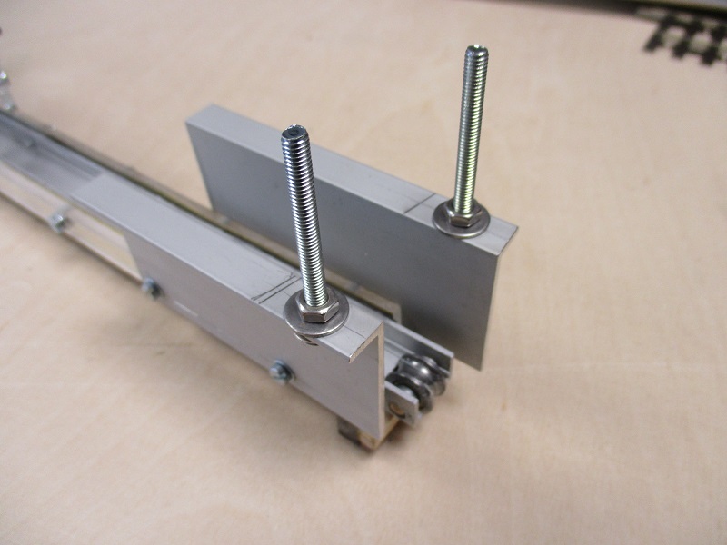 montierte Winkelprofile