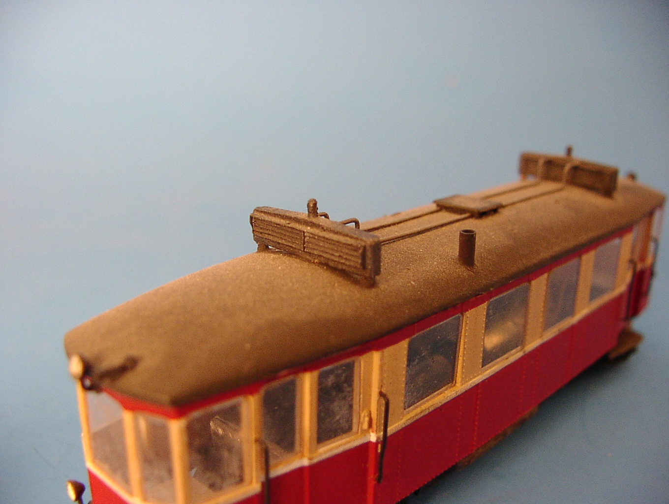 Dachkhler fr Triebwagen
