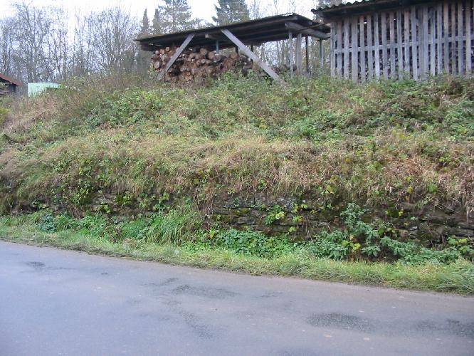 St�tzmauer in Widdern