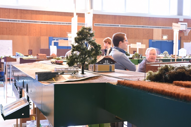 Bhf Sch�ntal, Einfahrt