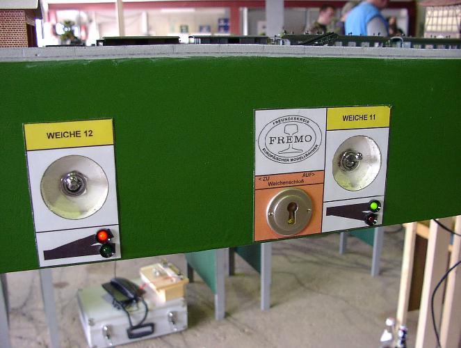 verschlossene und unverschlossene Weiche in D�rzbach