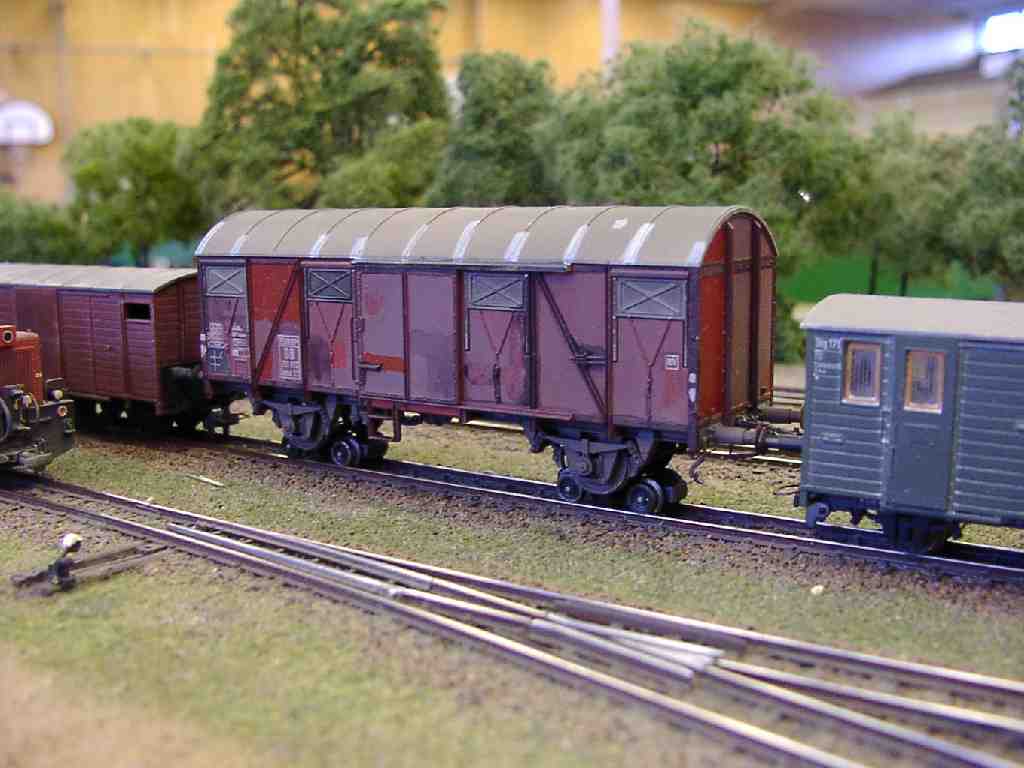 G-Wagen auf Rollboecken