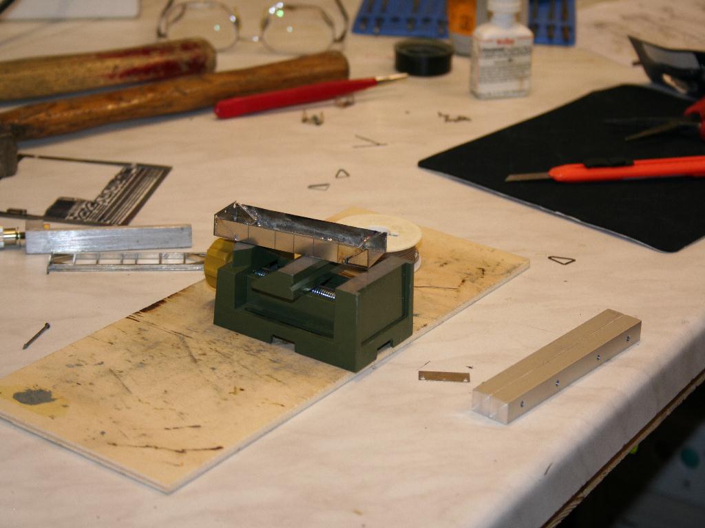 Wagenkasten falten und verl�ten