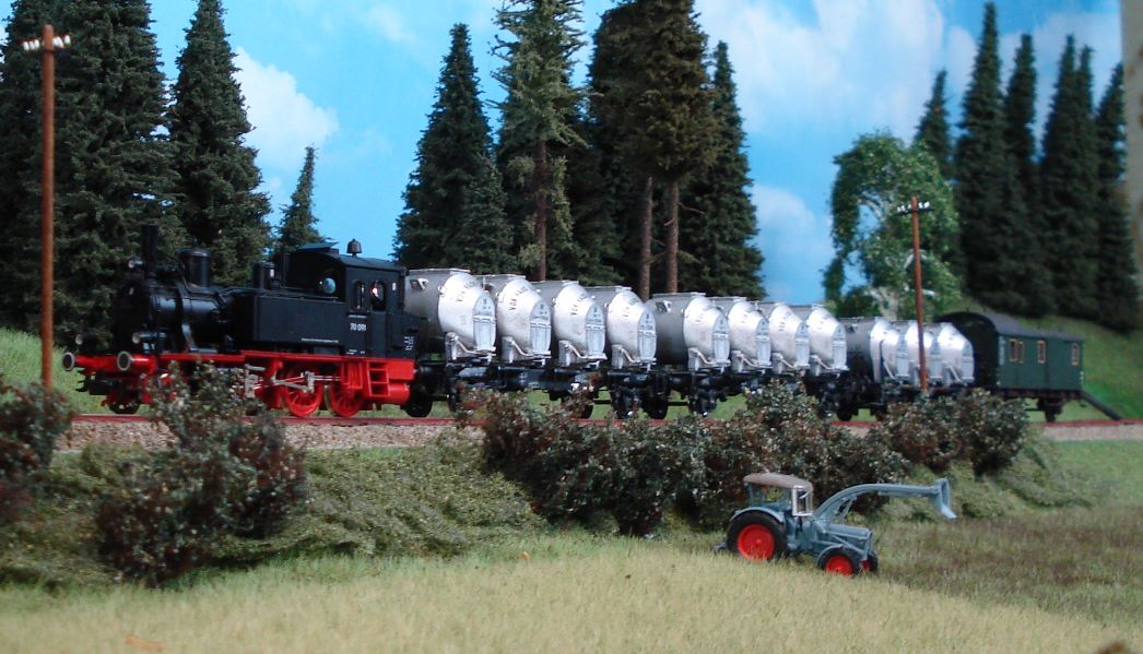 Beh�ltertragwagenzug