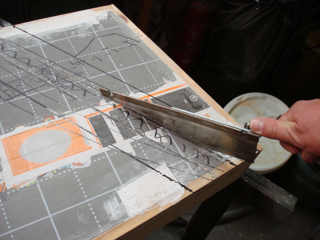 Streifen ausgeschnitten