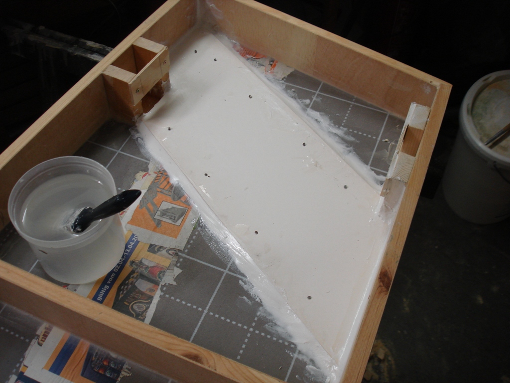 Die Unterseite eingeklebt