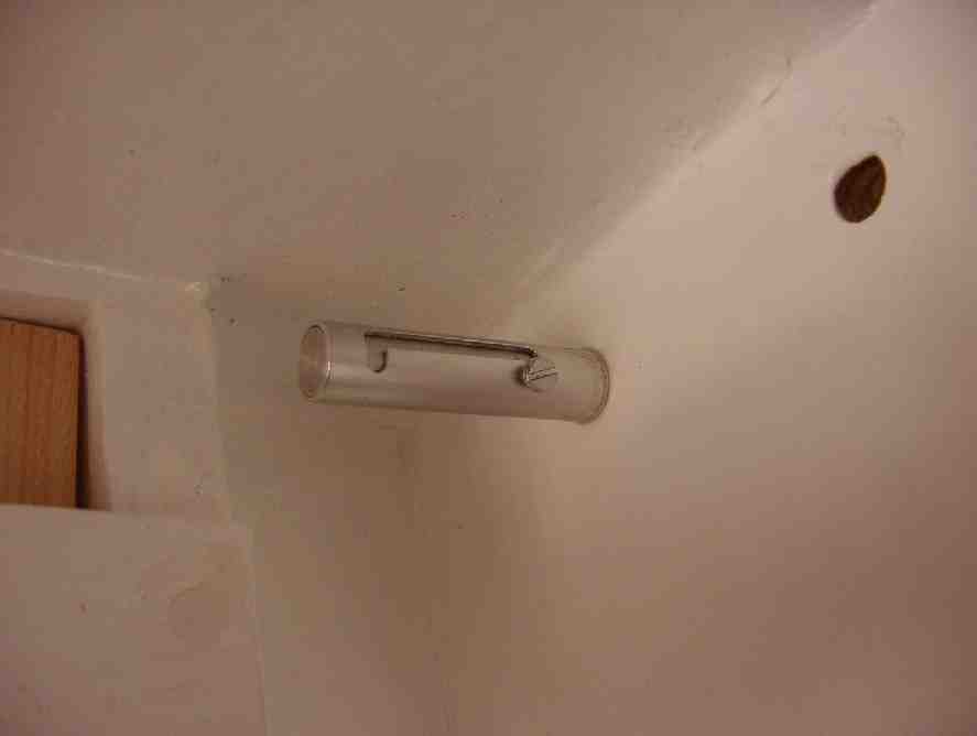 Innenansicht: Pa�stift ausgefahren und arretiert