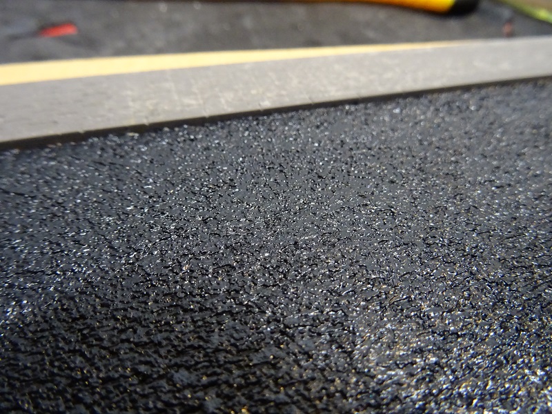 Vallejo Earth Texture Lava Negra-Asfalto Test