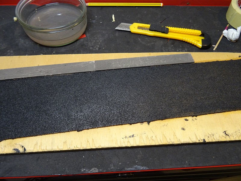 Vallejo Earth Texture Lava Negra-Asfalto Test