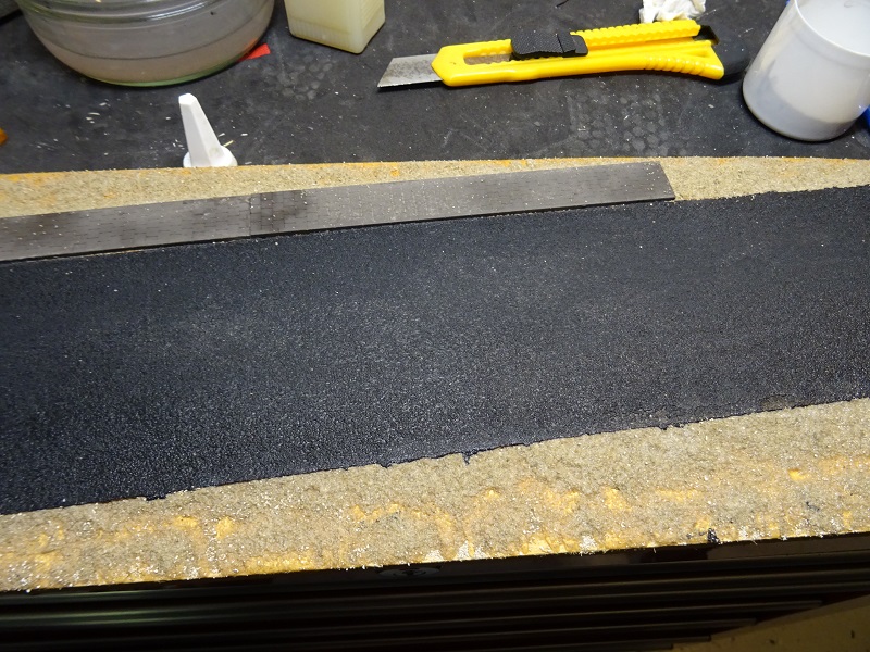 Vallejo Earth Texture Lava Negra-Asfalto Test