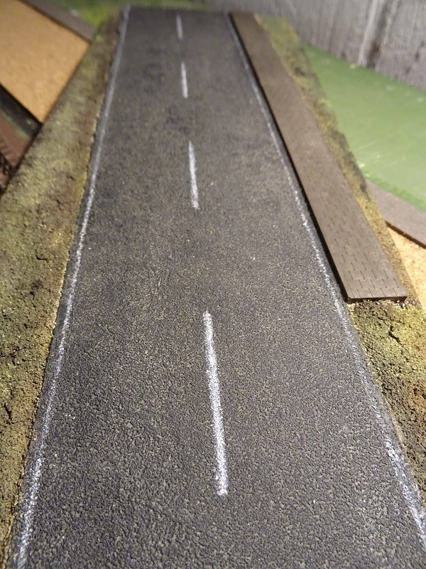 Vallejo Earth Texture Lava Negra-Asfalto Test